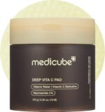 MEDICUBE - Deep Vita C Toner Pads – Luminozitate și Ton Uniform în Fiecare Dicheta 70 pads