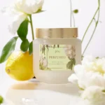 PLU Perfumed White Blanc – Exfoliant de Corp cu Sare de Mare (500 g) - imagine 2