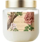 PLU Perfumed Woody Floral Body Scrub – Exfoliant cu Sare de Mare (500 g)