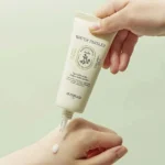 SKINFOOD - Pantothenic Water Parsley Essence – Esență Calmanta pentru Ten Sensibil 70ml - imagine 4