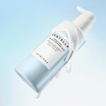 SKIN1004 - Hyalu-Cica Cleansing Milk cu efect de curățare blândă și hidratare intensă 200ml - imagine 4